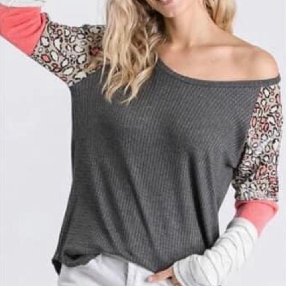 White Birch Gray Coral Leopard Top